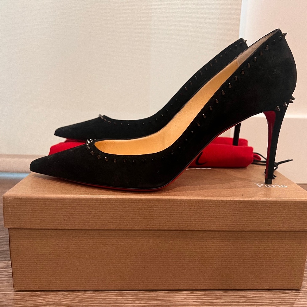 Christian Louboutin Anjalina 85 mm pumps- suede calf- black